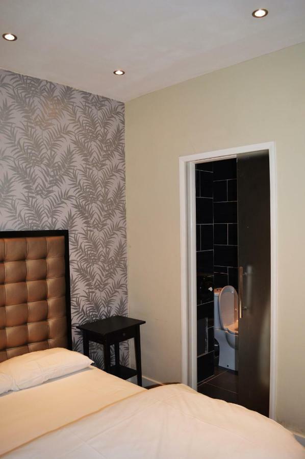 Barkston Earls Court Hostal Londres